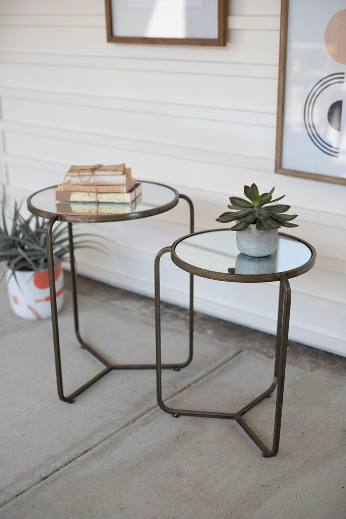 SET OF TWO METAL SIDE TABLES WITH MIRROR TOPS