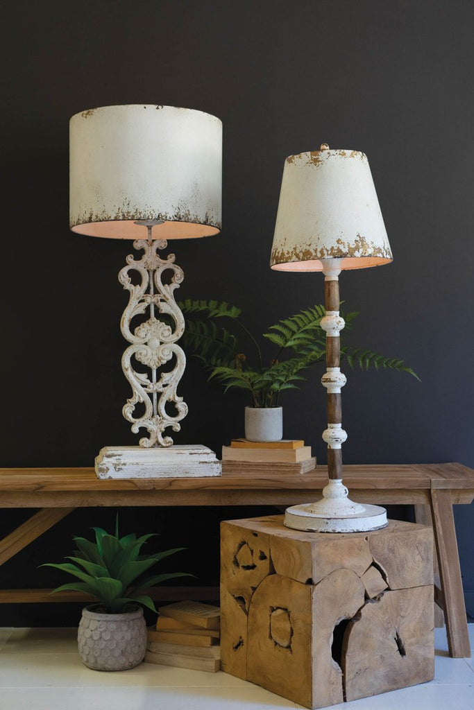 TABLE LAMP - ANTIQUE WHITE WITH WOOD SPINDLE