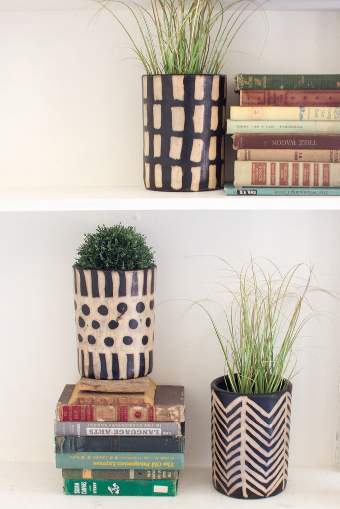 SET OF THREE BLACK AND WHITE CLAY LENCA CYLINDERS