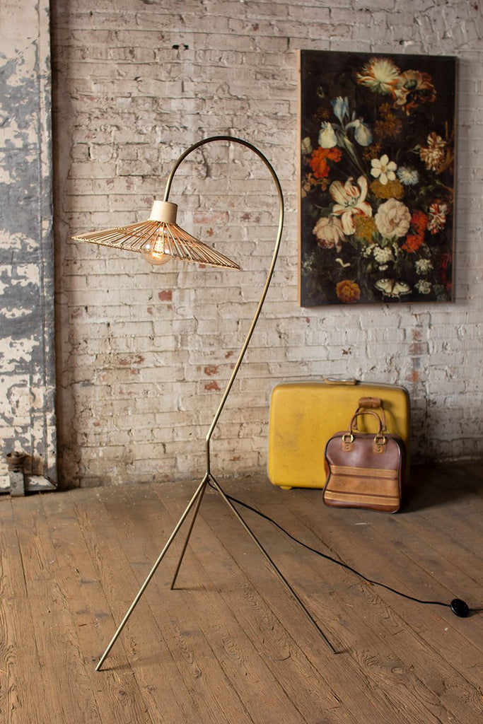 ANTIQUE BRASS FINISH FLOOR LAMP WITH RATTAN UMBRELLA SHADE